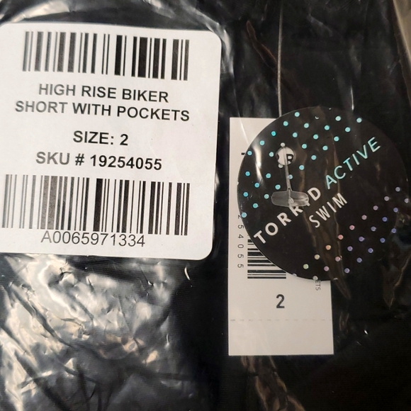 ❤️NWT VINTAGE TORRID BERMUDA BIKE SWIM SHORTS - POCKETS BIKINI BOTTOM PLUS SIZE - Picture 8 of 16